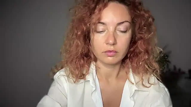 Reddgiirl online show from 10/07/25, 04:57