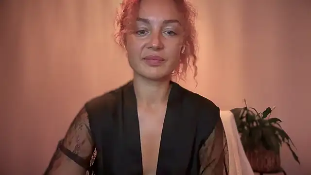 Reddgiirl online show from 10/25/25, 05:39