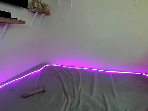 loving rose1 online show from 11/17/25, 03:10