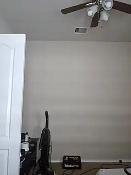 Lb228w online show from 03/22/26, 02:40