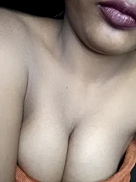 Mona Lucky online show from 12/20/25, 08:33