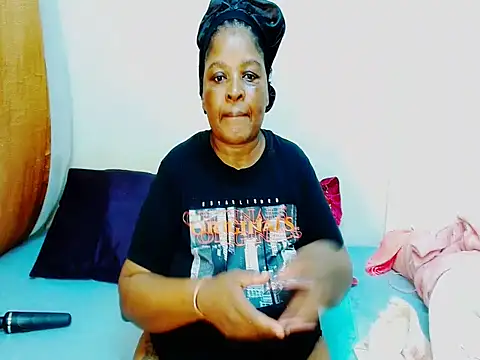 Love-Racheal75 online show from 02/11/26, 04:18