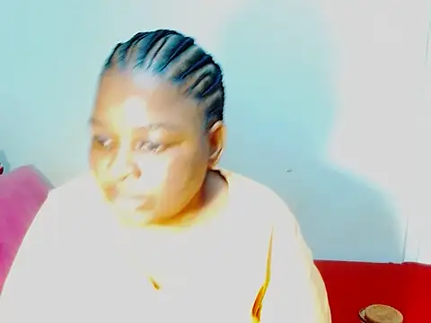 Snapshot of Love-Racheal75 chatting on 06/18/26, 02:44 Love-Racheal75 online show from 06/18/26, 02:44