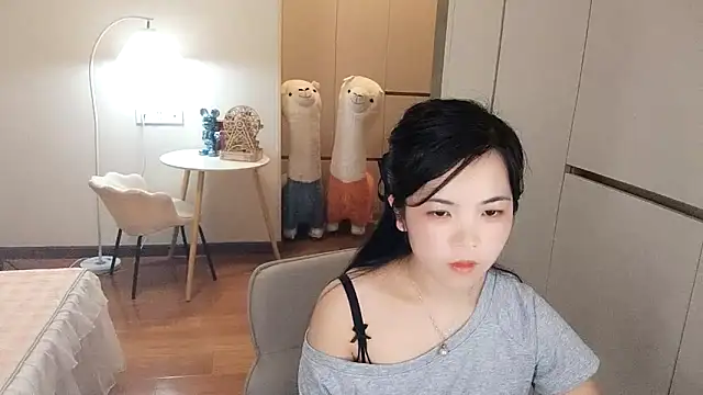 XiaoAnQi online show from 09/29/25, 01:06