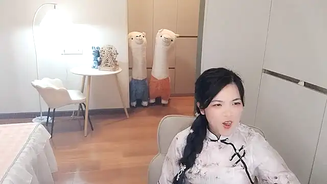 XiaoAnQi online show from 09/21/25, 01:38