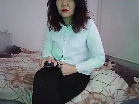 sakuradelreina online show from 12/19/25, 03:54