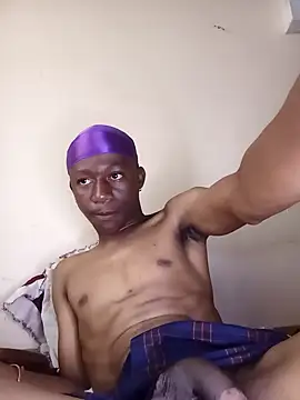 Snapshot of bhutimjongeni chatting on 10/06/25, 01:12 bhutimjongeni online show from 10/06/25, 01:12