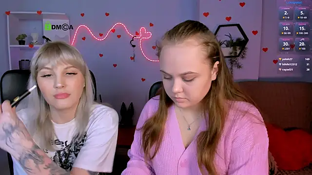 Snapshot of keri_ti chatting on 03/30/26, 07:26 keri ti online show from 03/30/26, 07:26