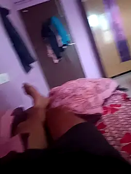 hard boy9455 online show from 04/15/26, 12:38