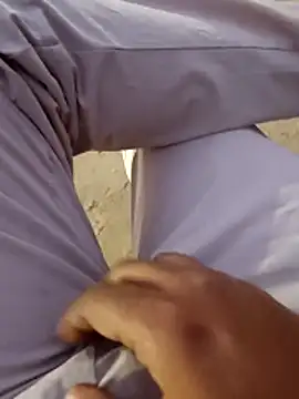 hard boy9455 online show from 04/12/26, 01:36