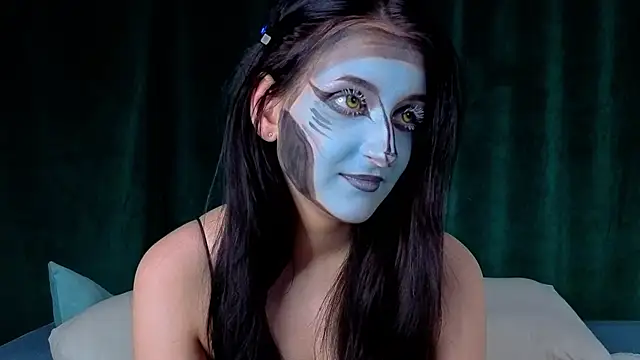 Snapshot of FalineBeacher chatting on 10/11/25, 02:07 FalineBeacher online show from 10/11/25, 02:07