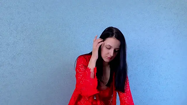 Snapshot of FalineBeacher chatting on 10/20/25, 01:33 FalineBeacher online show from 10/20/25, 01:33