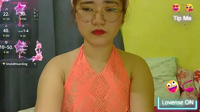 Snapshot of HornyAsian4uxx chatting on 05/18/26, 09:14 HornyAsian4uxx online show from 05/18/26, 09:14
