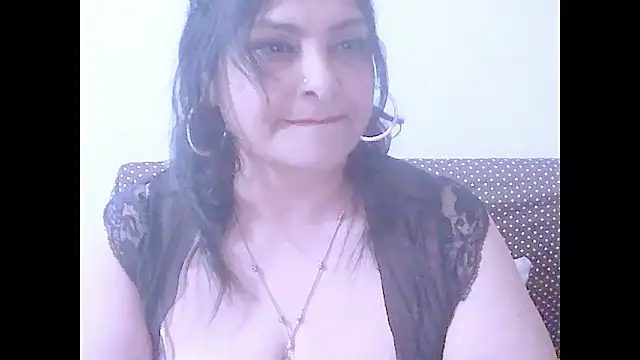 Indiansweetness77 online show from 09/14/25, 12:27