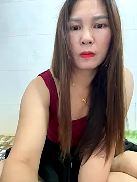 Snapshot of Moan_Mary chatting on 10/09/25, 03:23 Moan Mary online show from 10/09/25, 03:23