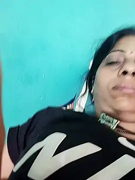Snapshot of Soniya_Roy chatting on 03/07/26, 10:48 Soniya Roy online show from 03/07/26, 10:48