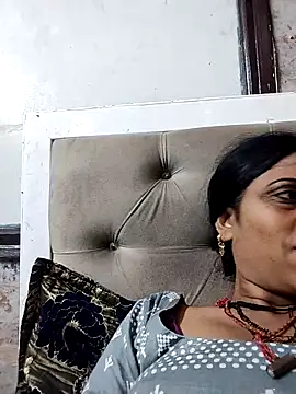 Soniya Roy online show from 02/24/26, 08:37