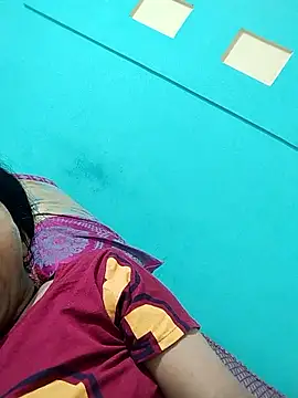 Soniya Roy online show from 11/21/25, 03:33