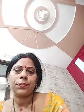 Snapshot of Soniya_Roy chatting on 06/15/26, 07:41 Soniya Roy online show from 06/15/26, 07:41