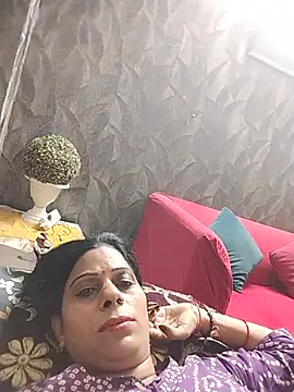 Snapshot of Soniya_Roy chatting on 07/11/26, 09:42 Soniya Roy online show from 07/11/26, 09:42