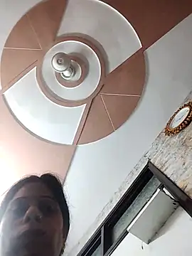 Soniya Roy online show from 09/29/25, 10:22