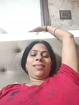 Snapshot of Soniya_Roy chatting on 06/20/26, 04:12 Soniya Roy online show from 06/20/26, 04:12