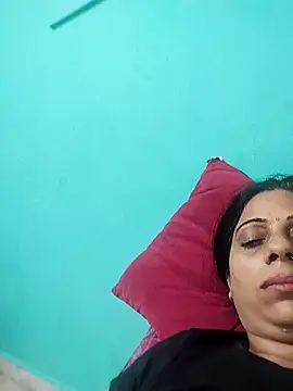 Soniya Roy online show from 10/30/25, 03:27