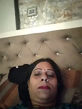 Snapshot of Soniya_Roy chatting on 06/10/26, 07:09 Soniya Roy online show from 06/10/26, 07:09