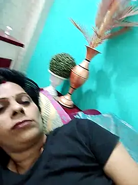 Soniya Roy online show from 09/24/25, 09:16