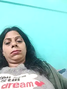 Soniya Roy online show from 12/05/25, 01:38