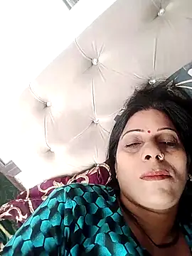 Snapshot of Soniya_Roy chatting on 04/28/26, 07:13 Soniya Roy online show from 04/28/26, 07:13
