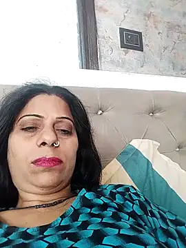 Snapshot of Soniya_Roy chatting on 05/05/26, 07:11 Soniya Roy online show from 05/05/26, 07:11