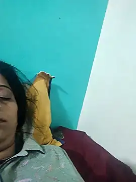 Snapshot of Soniya_Roy chatting on 04/18/26, 01:08 Soniya Roy online show from 04/18/26, 01:08