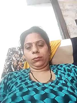 Snapshot of Soniya_Roy chatting on 06/04/26, 09:36 Soniya Roy online show from 06/04/26, 09:36