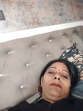 Snapshot of Soniya_Roy chatting on 06/16/26, 06:24 Soniya Roy online show from 06/16/26, 06:24