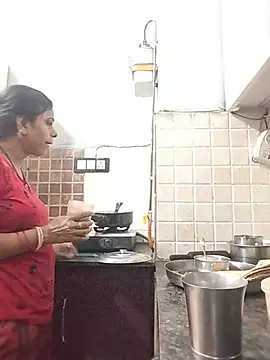 Snapshot of Soniya_Roy chatting on 05/14/26, 05:04 Soniya Roy online show from 05/14/26, 05:04