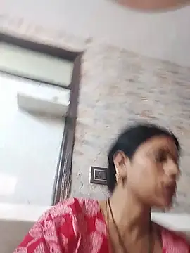 Snapshot of Soniya_Roy chatting on 05/19/26, 11:39 Soniya Roy online show from 05/19/26, 11:39