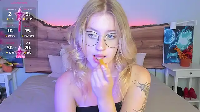 Snapshot of Nerissa_xo chatting on 09/17/25, 07:38 Nerissa xo online show from 09/17/25, 07:38