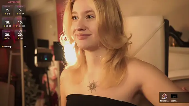 Snapshot of Nerissa_xo chatting on 12/02/25, 04:09 Nerissa xo online show from 12/02/25, 04:09