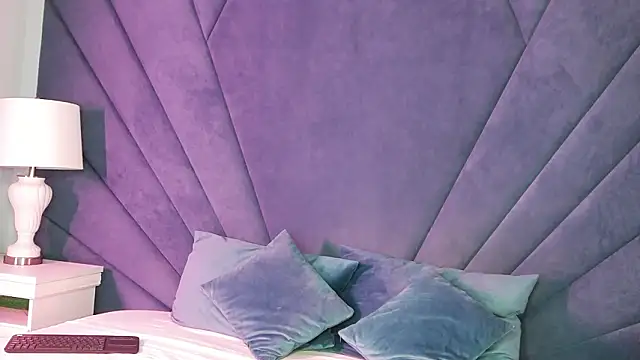 Evelisse online show from 02/28/26, 04:56