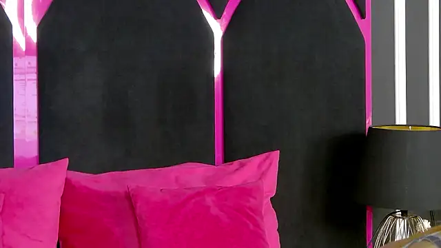 Evelisse online show from 03/29/26, 04:25