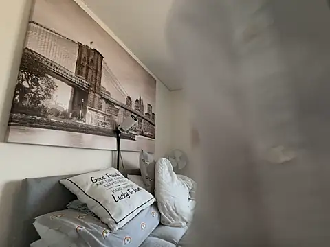 Curvy-Jinx online show from 04/08/26, 09:22