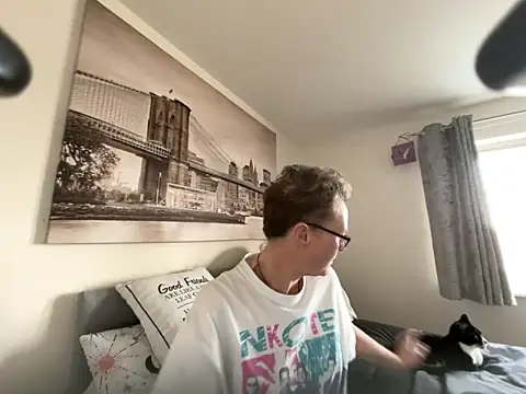 Curvy-Jinx online show from 03/11/26, 08:52