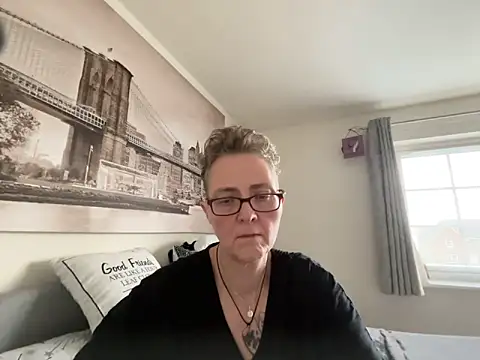 Curvy-Jinx online show from 03/10/26, 08:29