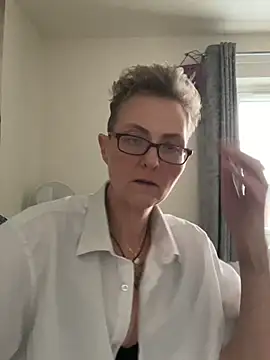 Curvy-Jinx online show from 02/05/26, 11:50