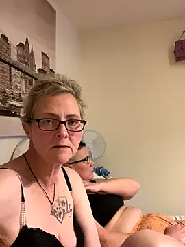 Curvy-Jinx online show from 11/29/25, 08:53