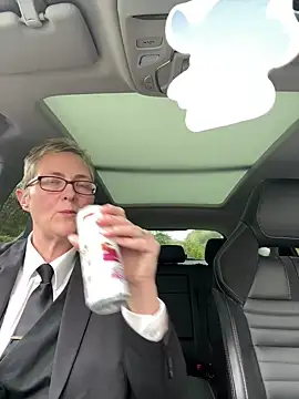 Curvy-Jinx online show from 10/29/25, 09:52