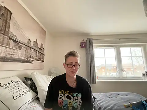 Curvy-Jinx online show from 03/12/26, 08:29