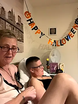 Curvy-Jinx online show from 10/30/25, 08:39