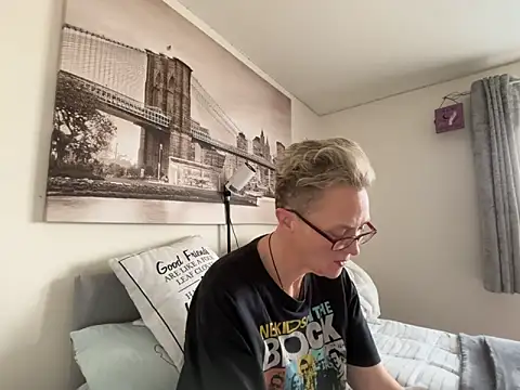 Curvy-Jinx online show from 03/23/26, 08:36